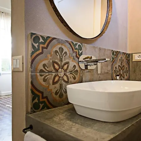 Вилла Tenuta La Moresca *