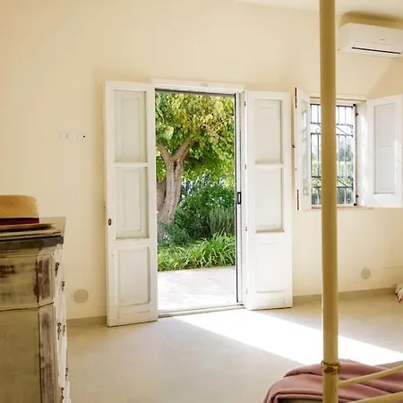 Вилла Tenuta La Moresca *